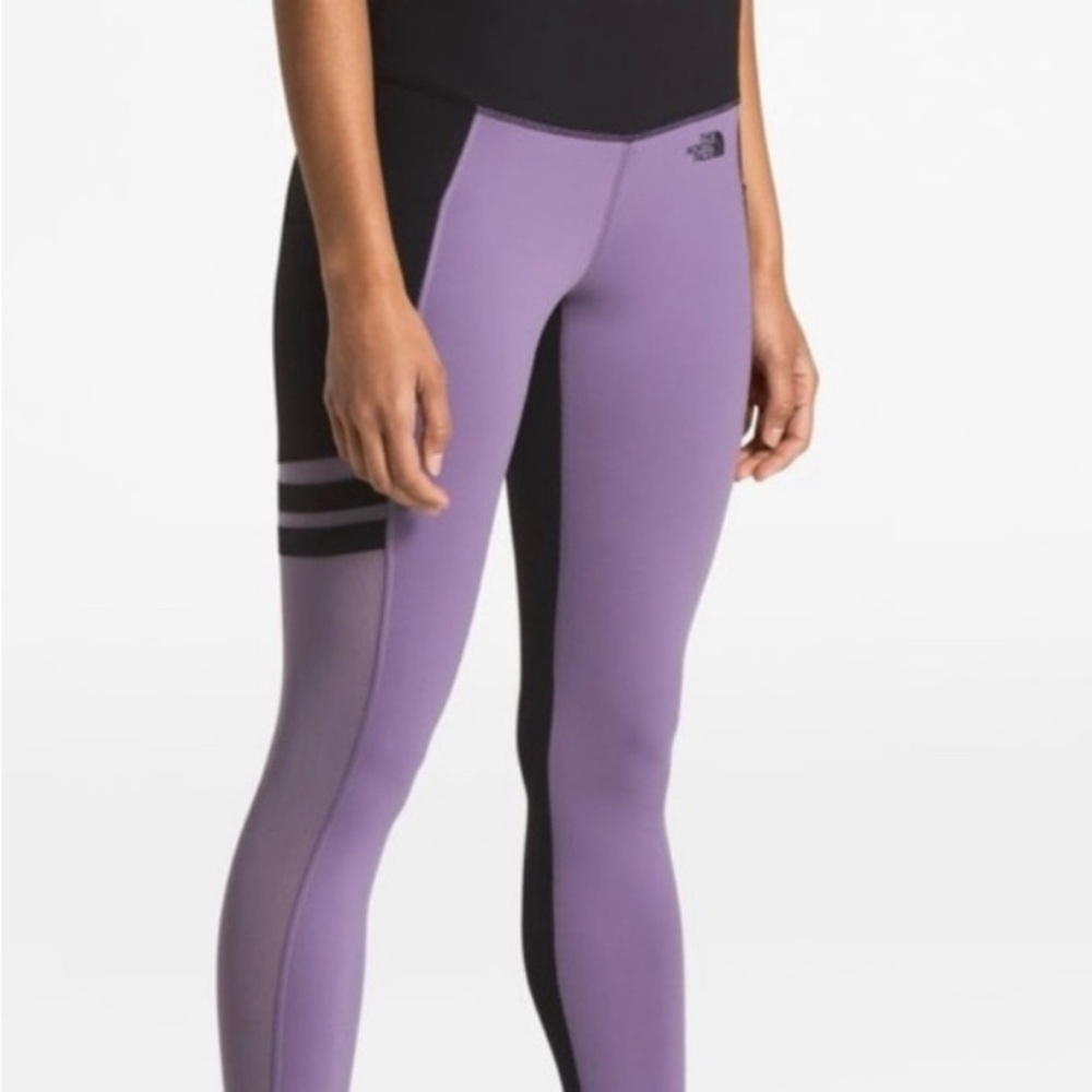 The North Face Women's Motivation High-Rise 7/8 Pocket Tight.